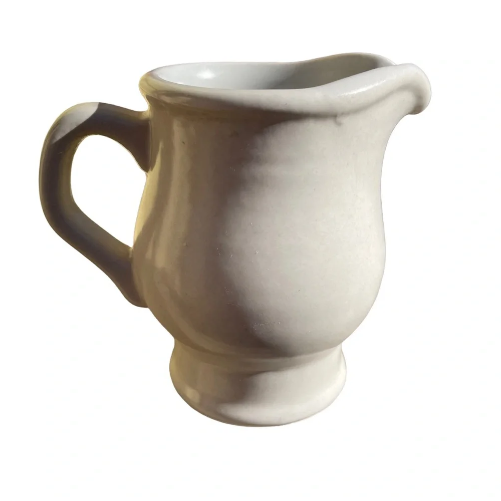 Pfaltzgraff Yorktowne Stonewear Creamer Pitcher